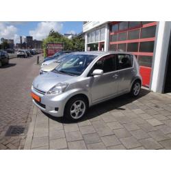 Daihatsu Sirion 2 1.0-12V 5 Drs Premium Airco