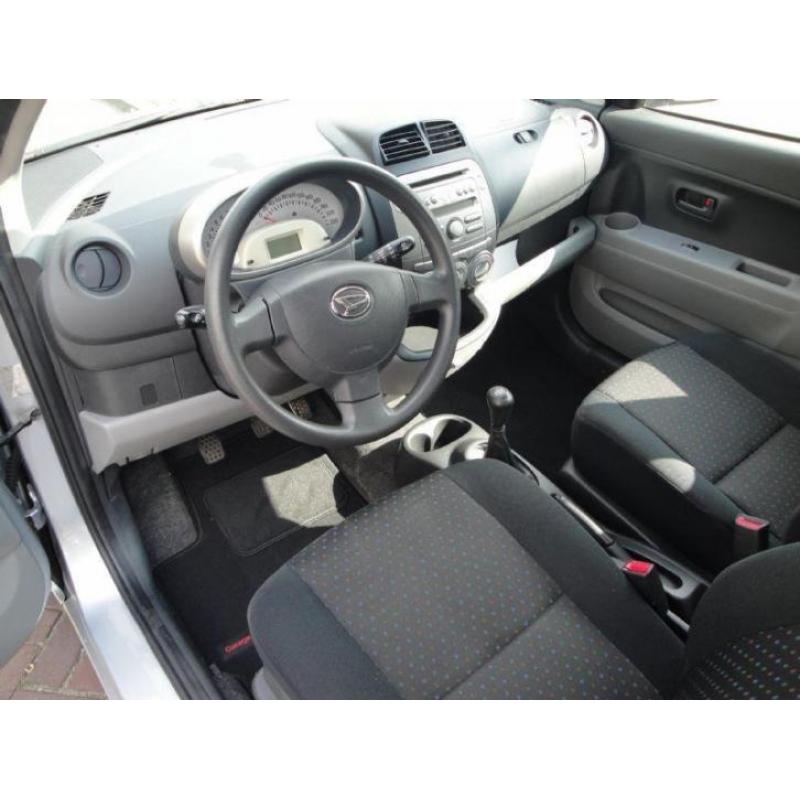 Daihatsu Sirion 2 1.0-12V 5 Drs Premium Airco