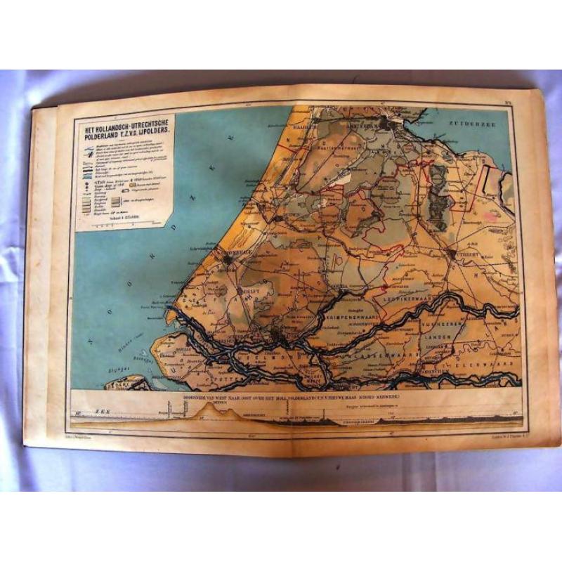 Schoolatlas 1894 geheele aarde Beekman Schuiling (art.962)