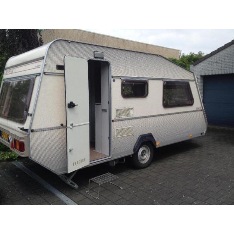 Te koop caravan