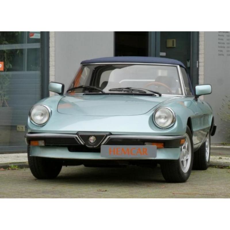 Alfa Romeo Spider 2.0