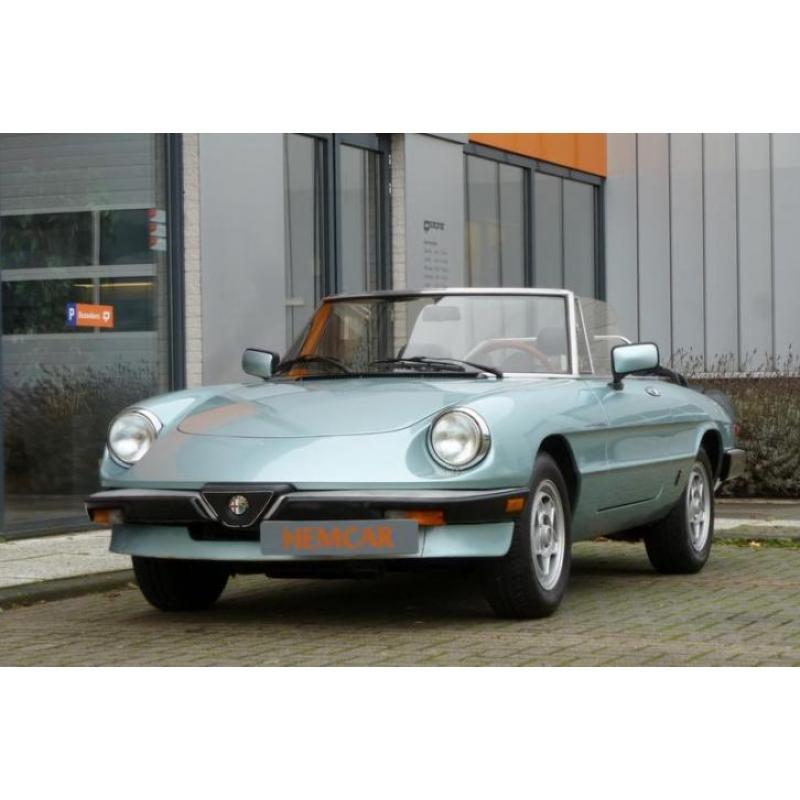 Alfa Romeo Spider 2.0