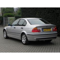 Bmw 3-SERIE 316i Executive handgeschakeld