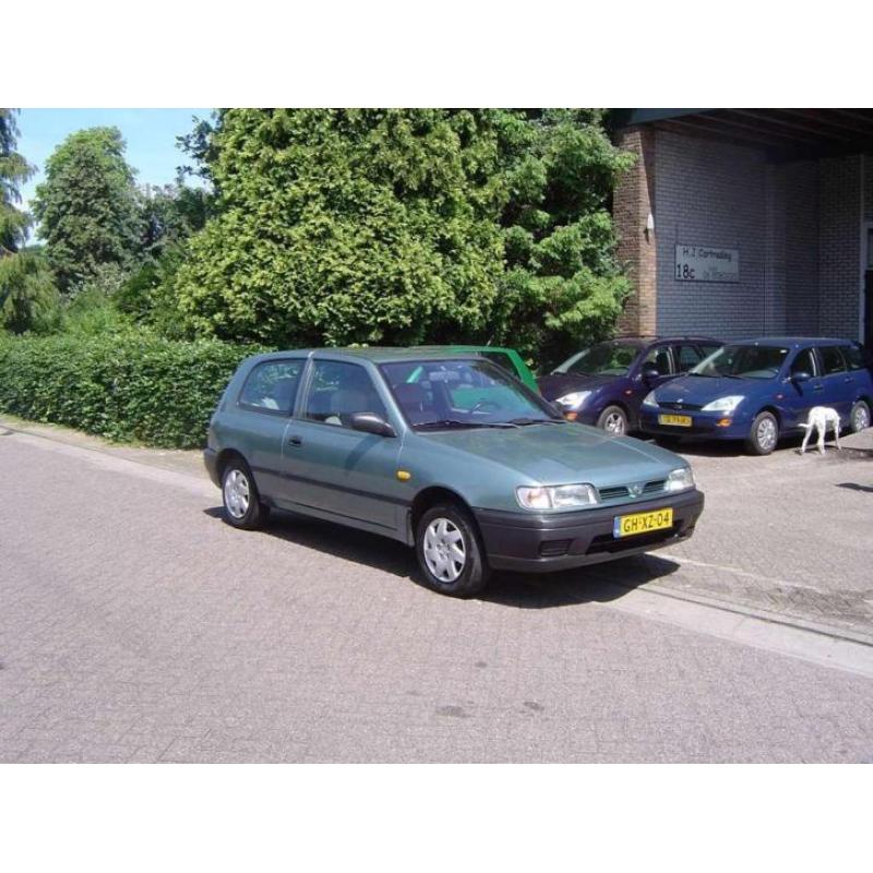 Nissan Sunny 1.4 LX Automaat + Stuurbekrachtiging APK Nieuw