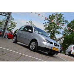 Seat Arosa 1.4i Sport ed / 120 dkm nap (bj 2004)