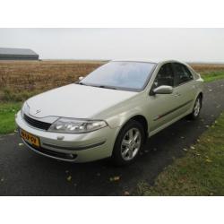 Renault Laguna 3.0 V6-24v Initiale AUT 2003 Geel NW APK!!