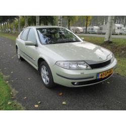 Renault Laguna 3.0 V6-24v Initiale AUT 2003 Geel NW APK!!