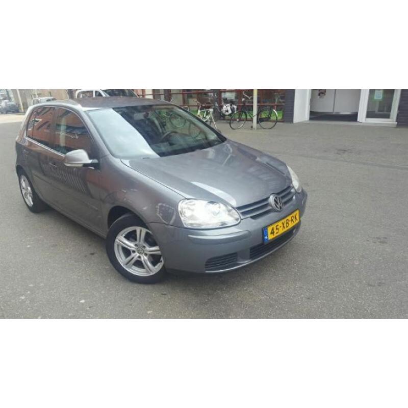 Volkswagen GOLF 5 NAVI CLIMA LEER te koop