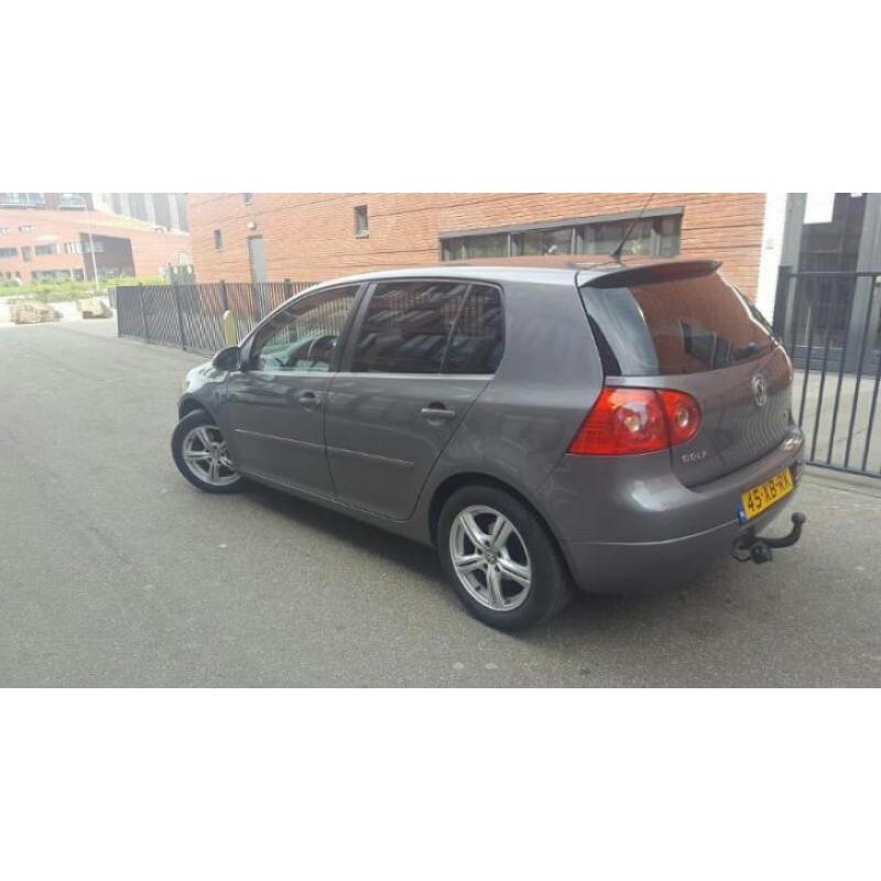 Volkswagen GOLF 5 NAVI CLIMA LEER te koop