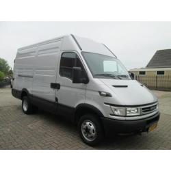 Iveco Daily 35 S 12V 330 H2 (bj 2006)