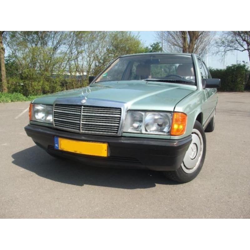 Mooie w201 190e 2.0 '86 tax rapport 110.000km! airco nw apk!