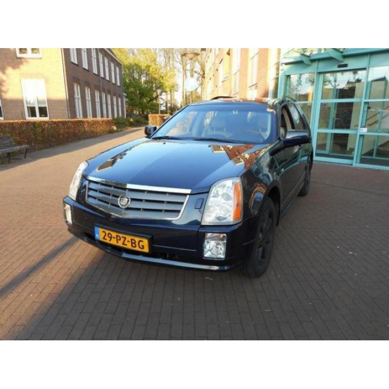 Cadillac SRX 4.6 Sport Luxury Panoramadak (bj 2005)