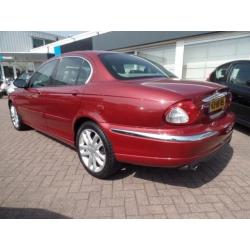 Jaguar X-TYPE 2.5 V6 4WD Executive Automaat Leder