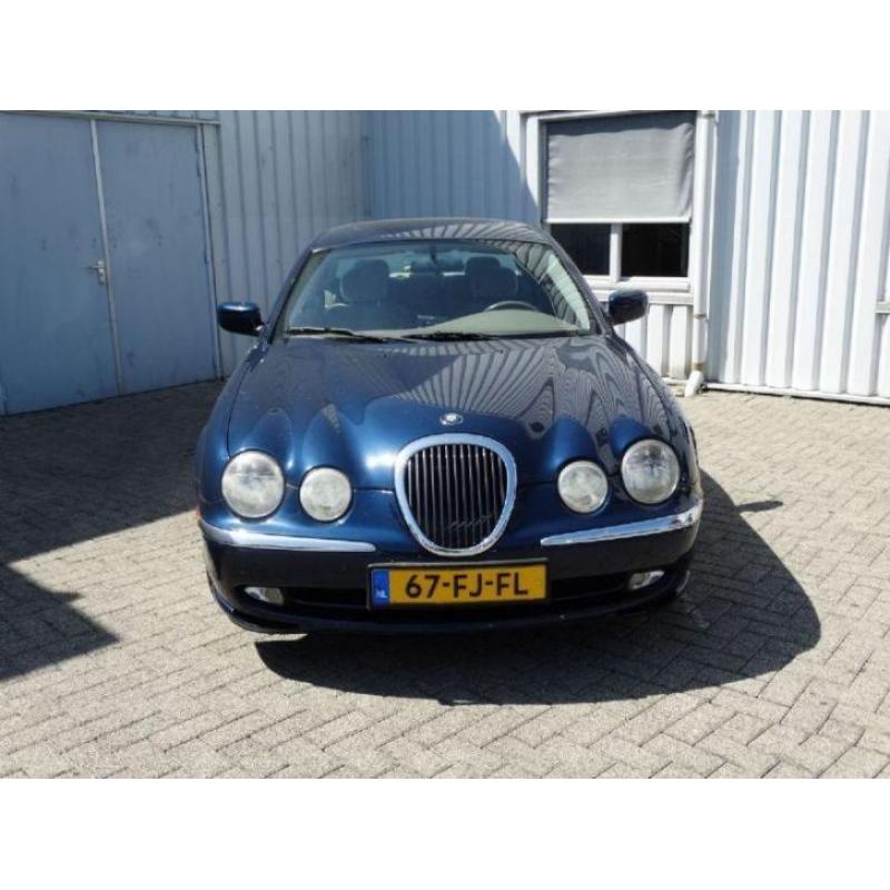 Jaguar S-Type 3.0 V6 AUTOMAAT NAVI AIRCO (bj 2000)