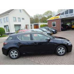 Ondernemer? Lexus CT v.a. 187.00 p/m