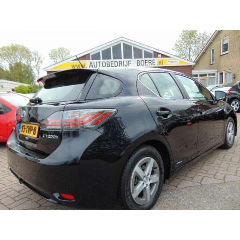 Ondernemer? Lexus CT v.a. 187.00 p/m