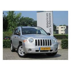 Jeep Compass 2.4i Sport 4x4 / Schuif kanteldak / Airco