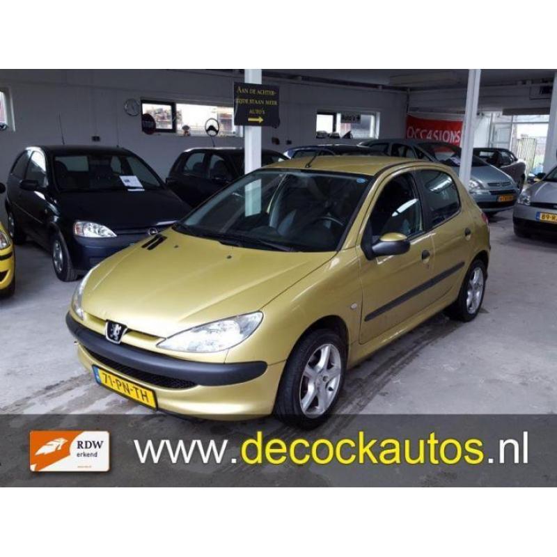 Peugeot 206 1.1 pop (bj 2004)