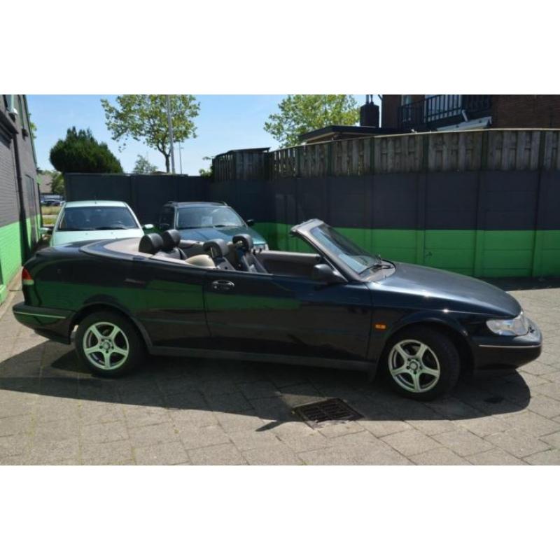 Saab 900 Cabrio 2.5 V6 SE **Youngtimer/Automaat/Leer**