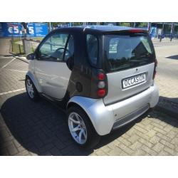 MCC Smart 0.6 40KW AUT 2000 Zwart