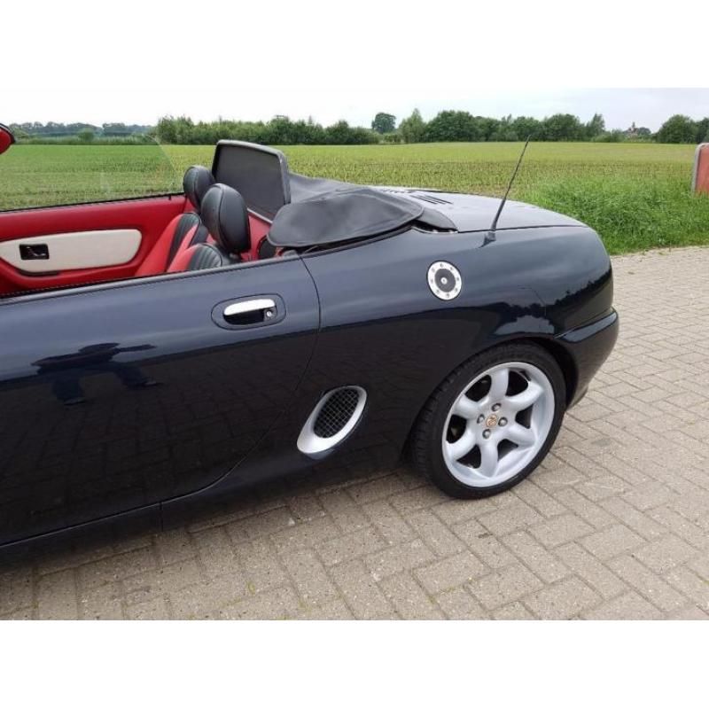 Super Strakke MG MGF 1.8 I VVC 1999 Zwart met TF gril