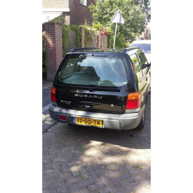 Subaru Forester 2.0 1999 Zwart, 2e eigenaar!