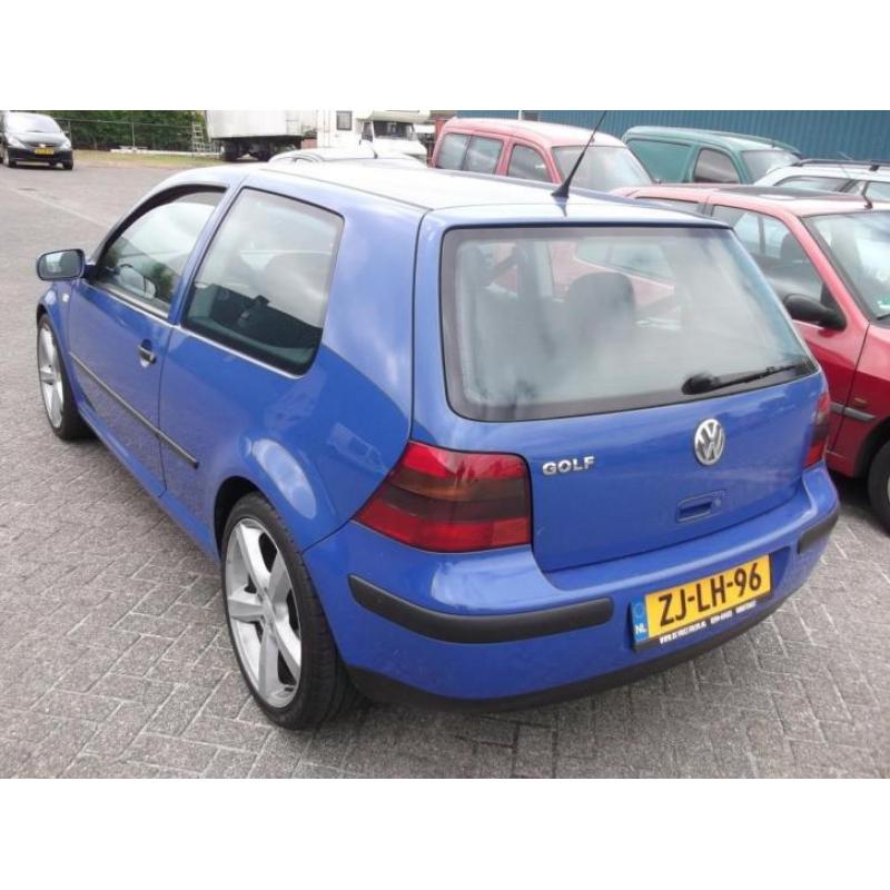 Volkswagen Golf 1.4-16V