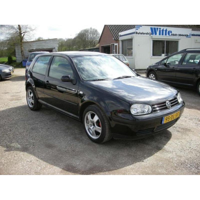 Volkswagen Golf 1.6