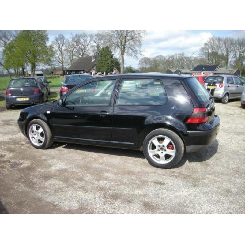 Volkswagen Golf 1.6