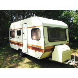 Nette Wilk Safari 450 incl kenteken, voortent en toilet ruim