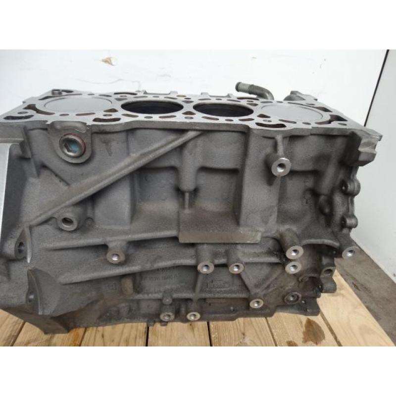 Motor ONDERBLOK Ford Mondeo 1.8-16v CHBA CHBA Compleet