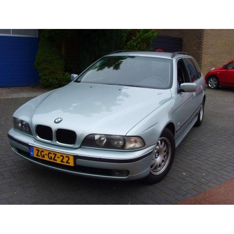 BMW 5-Serie 523i Executive,nap,airco,navi,pdc,