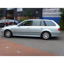 BMW 5-Serie 523i Executive,nap,airco,navi,pdc,