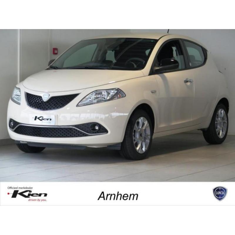 Lancia Ypsilon 0.9 TwinAir automaat Opening Edition