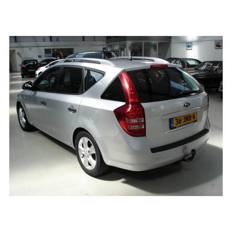 Kia Ceed Sporty Wagon 1.4 CVVT ISG X-pect