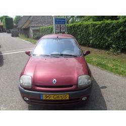 Renault Clio 1.6 RN AUT 1998 153733 km nieuwe apk