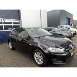 Volkswagen Golf 1.6 TDI Highl. BlM.