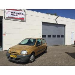 Renault Clio 1.2 Benzine