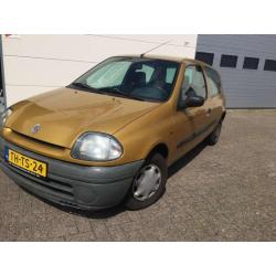 Renault Clio 1.2 Benzine