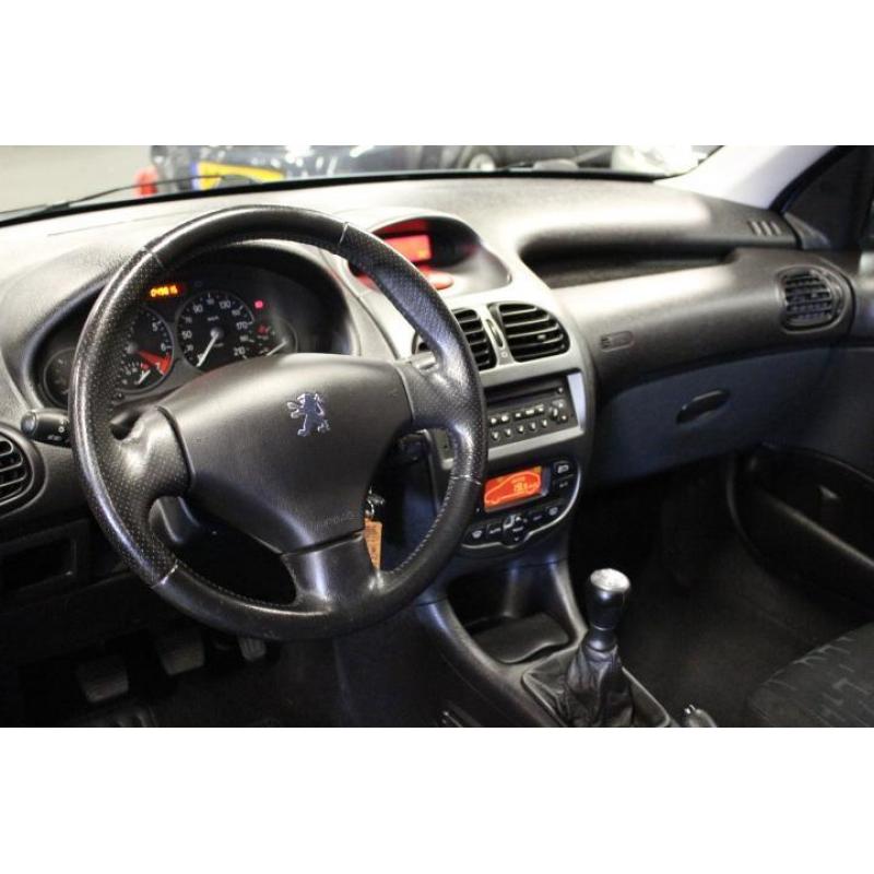 Peugeot 206 XS 1.6-16V 3-DRS PREMIUM / AIRCO