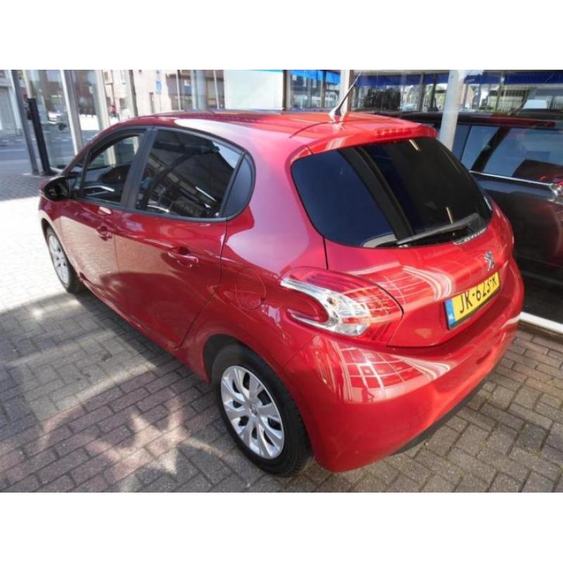 Peugeot 208 1.2 PURE TECH STYLE PLUS CLIMA 5 DEURS 6000 KM