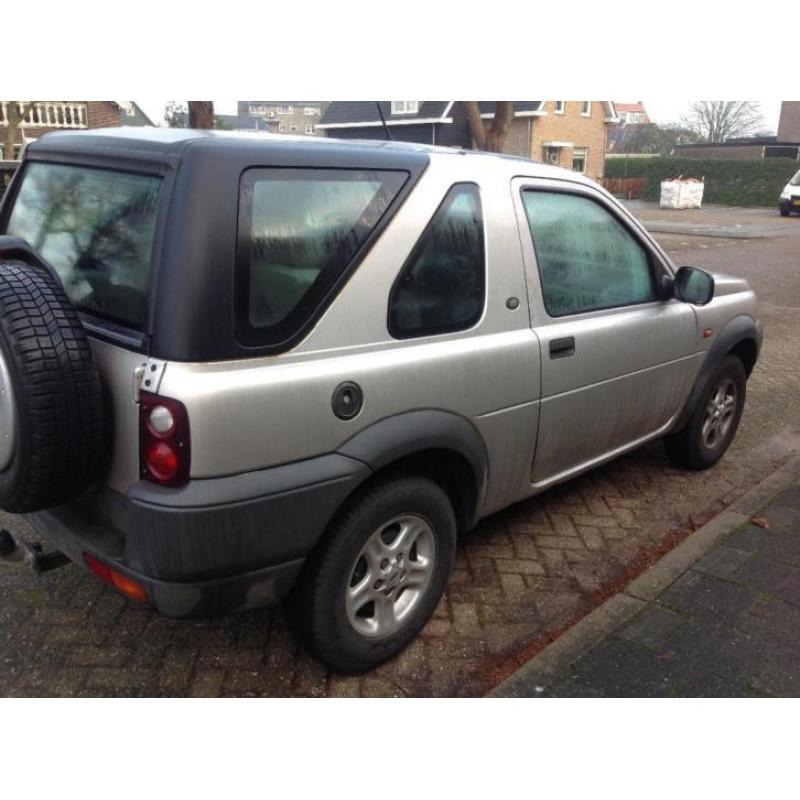 Land Rover Freelander 1999 benzine 3d