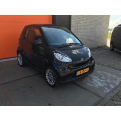 smart fortwo coupé 0.8 CDI pure Carbon Lichtmetaal Automaat