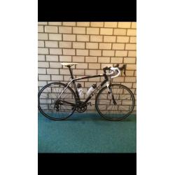 trek madone 2.1