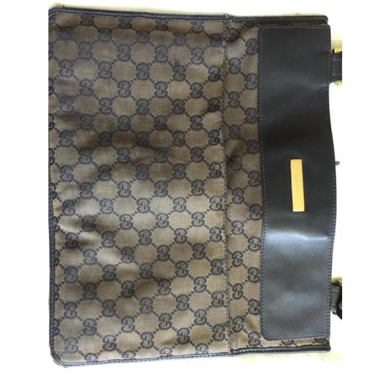 Originele Gucci tasje te koop!