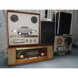 Radio-teac/akai taperecorder-speakers (gereserveerd)