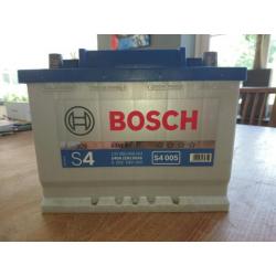 Bosch silver s4 005 12v 540A 60Ah accu auto