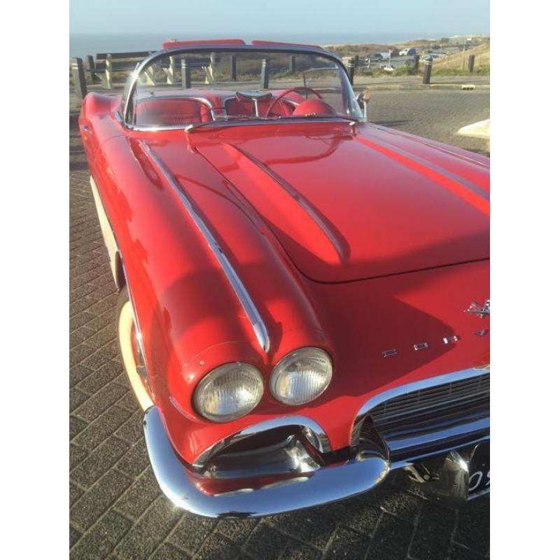 Chevrolet Corvette 1961 Rood in zeer nette staat cabrio