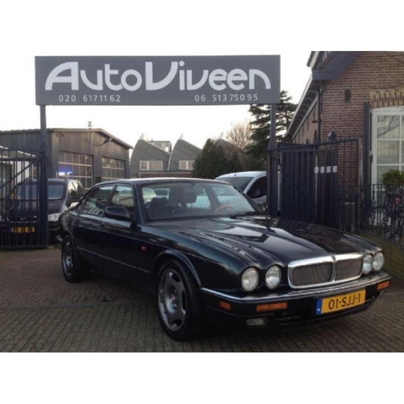 Jaguar XJR 4.0 Supercharged! Dealeronderhouden! Nette auto