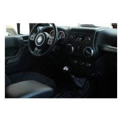 Jeep Wrangler Unlimited 3.6 Sport 284 PK